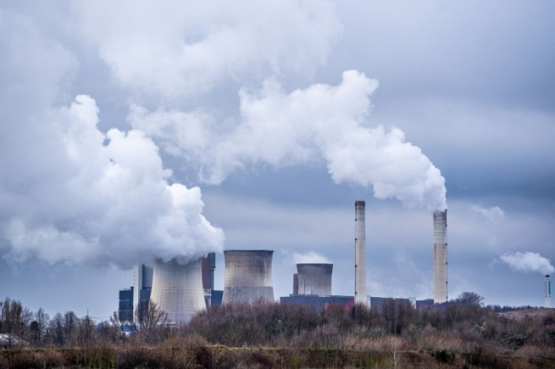 zdjęcie wyróżniające Połowa Polaków widzi w atomie szansę na tańszy prąd