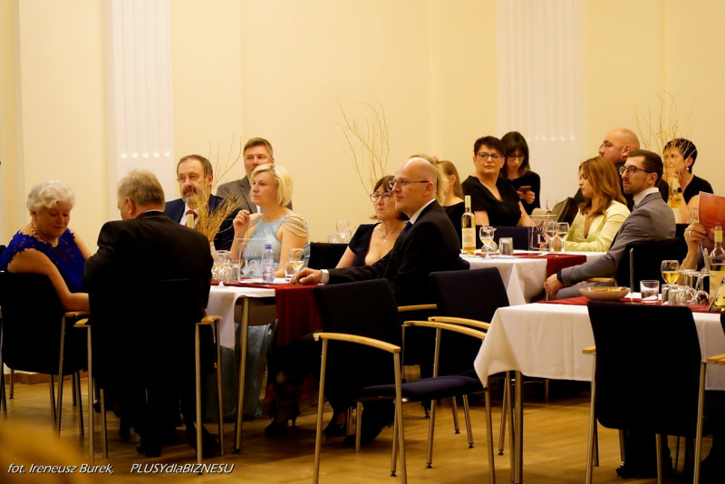 Integracyjny bal karnawałowy Izby Gospodarczej w Opawie 