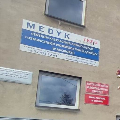 logo Centrum Kształcenia Zawodowego i Ustawicznego Województwa Śląskiego "Medyk" w Raciborzu