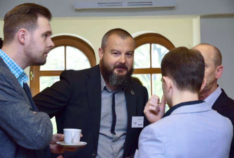 Integracja biznesu z edukacją - dobry kierunek